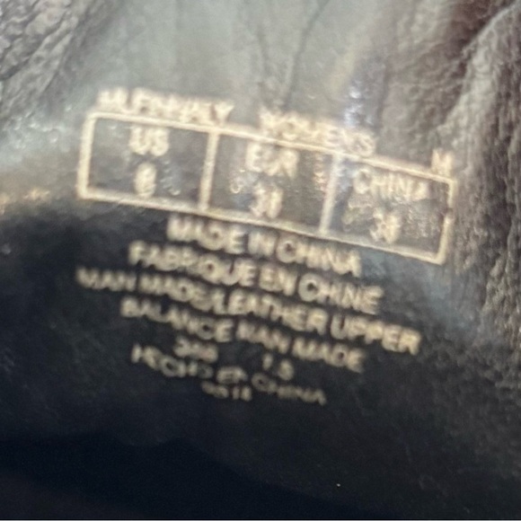 MARC FISHER Sz 8 Leopard Print Lace-Up Brogues Pony Hair Pointy Toe Shoes - Picture 9 of 9